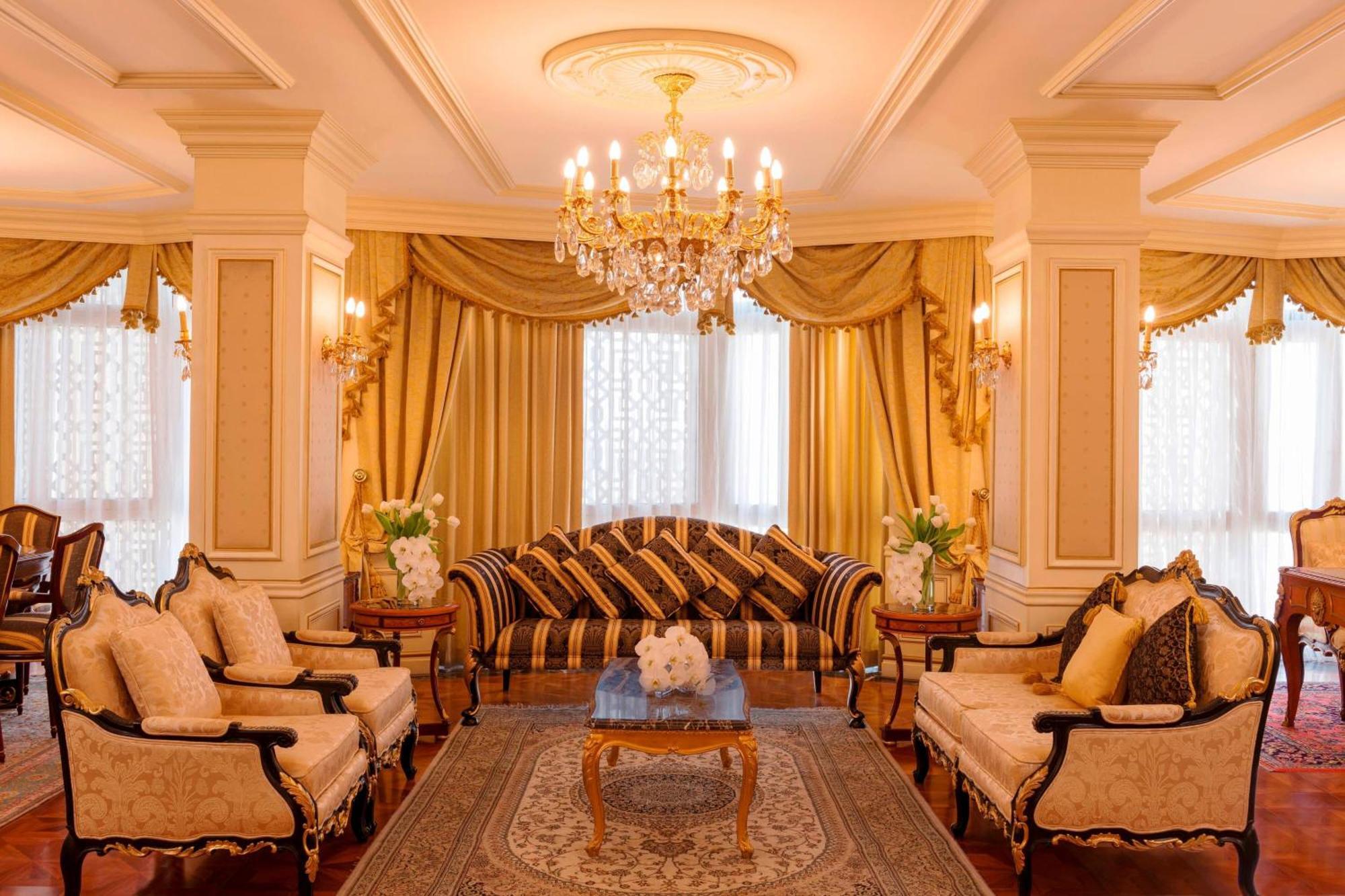 Sheraton Kuwait, A Luxury Collection Hotel, Kuwait City Exterior photo