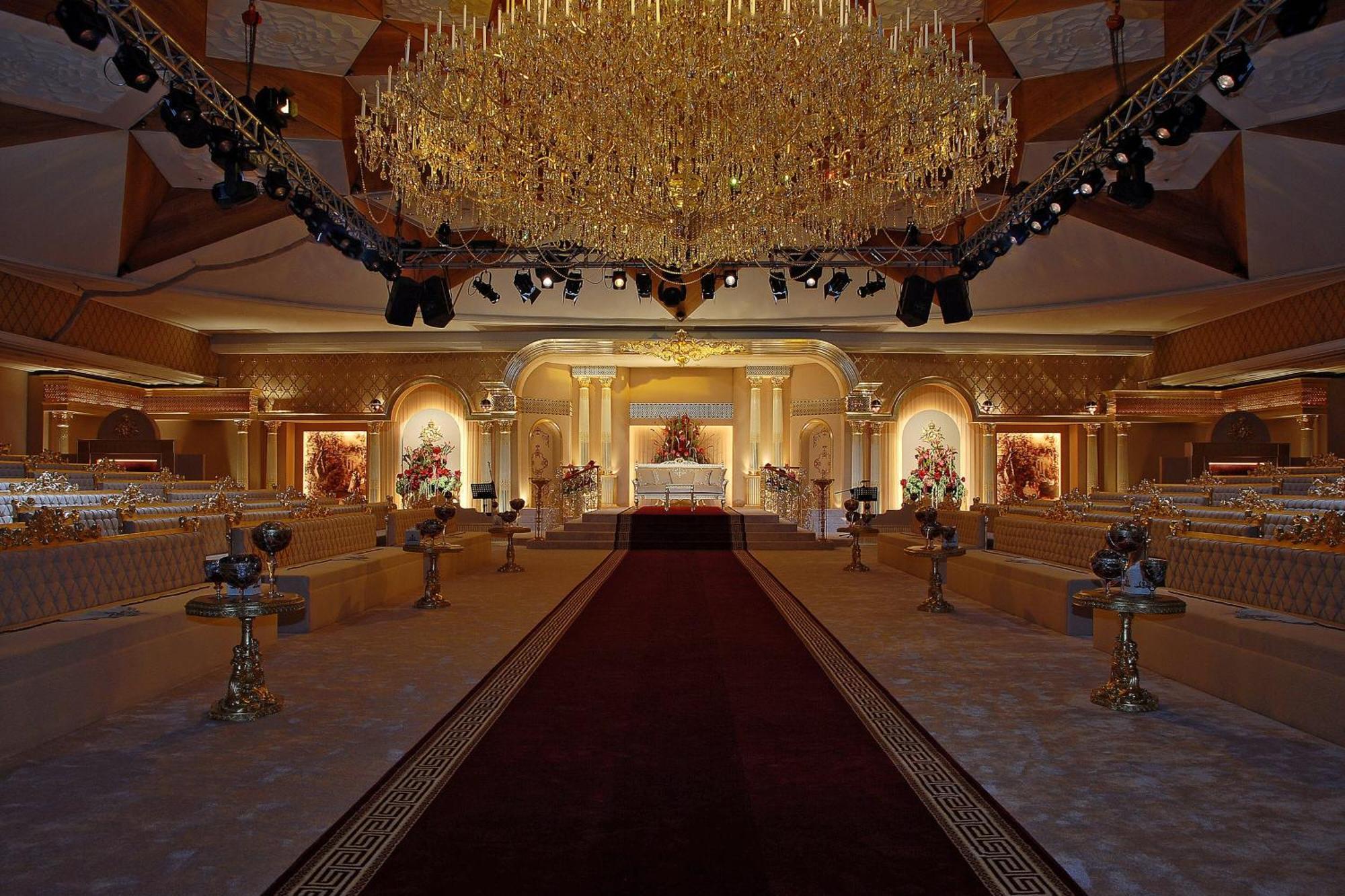 Sheraton Kuwait, A Luxury Collection Hotel, Kuwait City Exterior photo