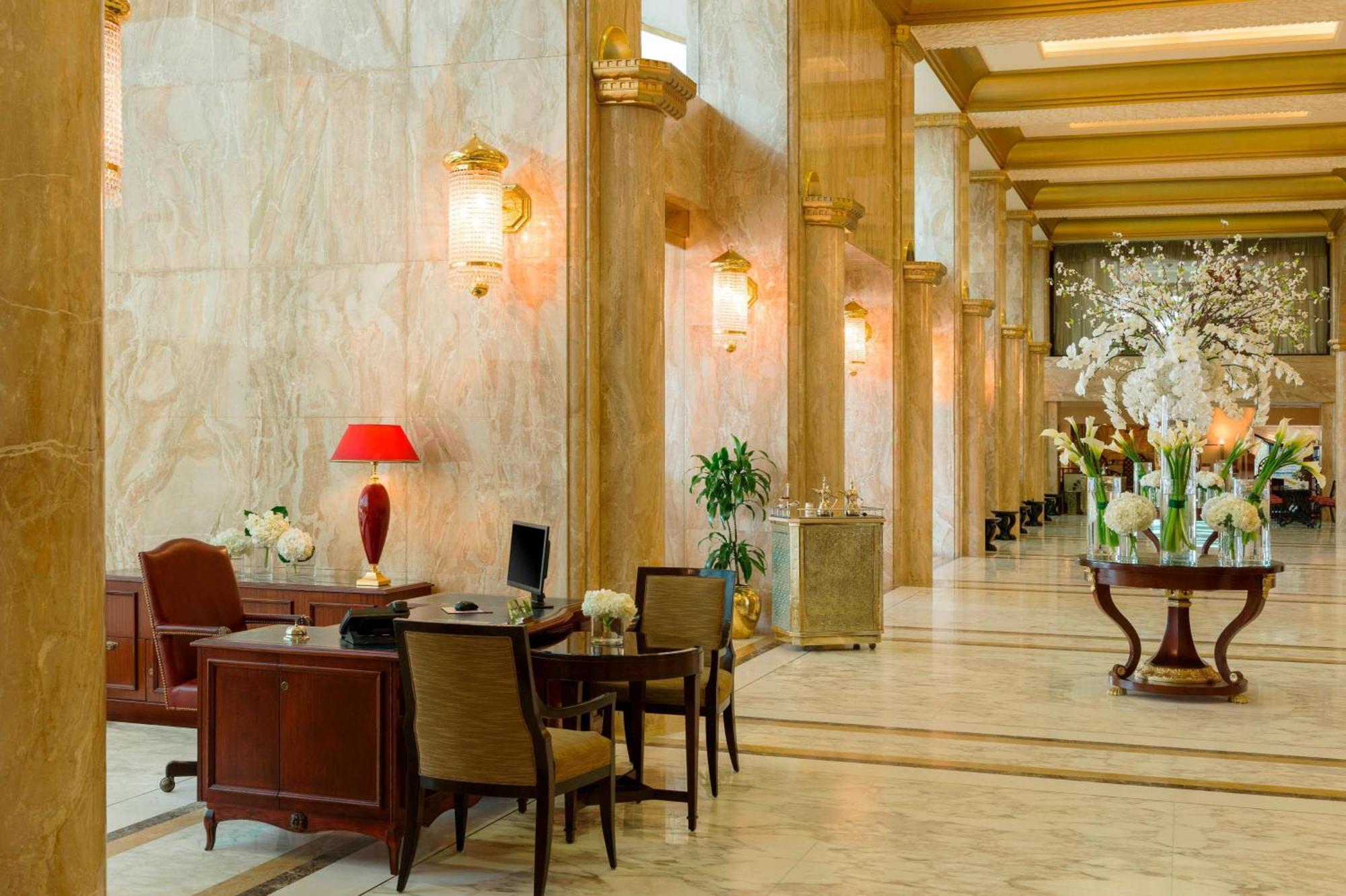 Sheraton Kuwait, A Luxury Collection Hotel, Kuwait City Exterior photo